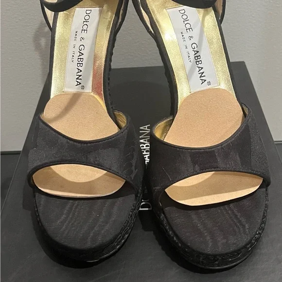 Dolce & Gabbana BRAND NEW!!! Black Silk Pumps w/Box Size 6 AJ20 - Picture 2 of 5